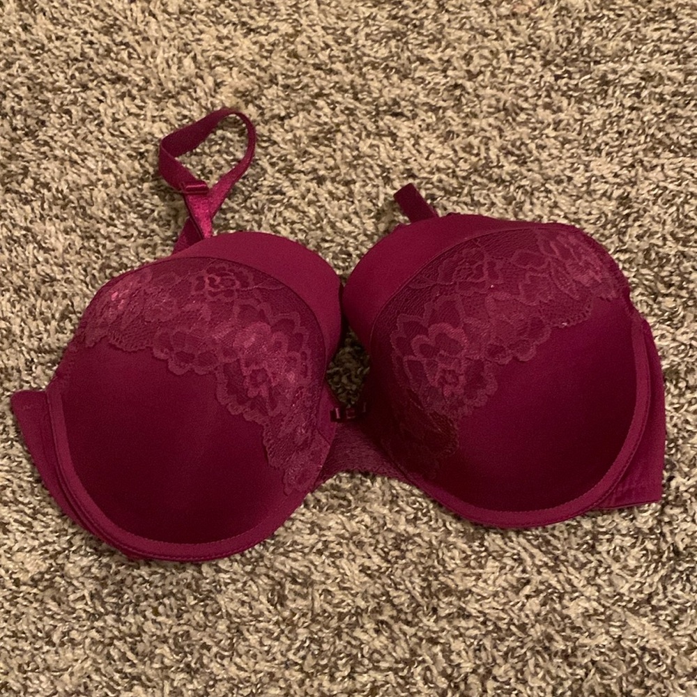 Maidenform 36DD push up bra